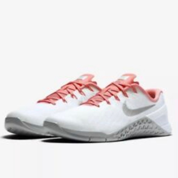 nike metcon 3 pink